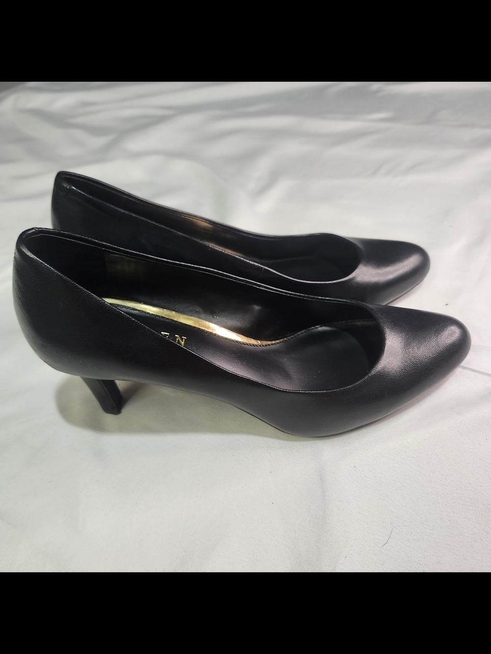 LAUREN Ralph Lauren Pump Heels - Picture 2 of 6